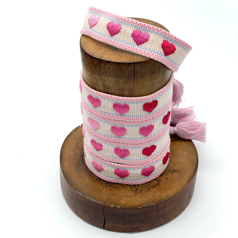Hearts woven statement bracelet, gradient hearts