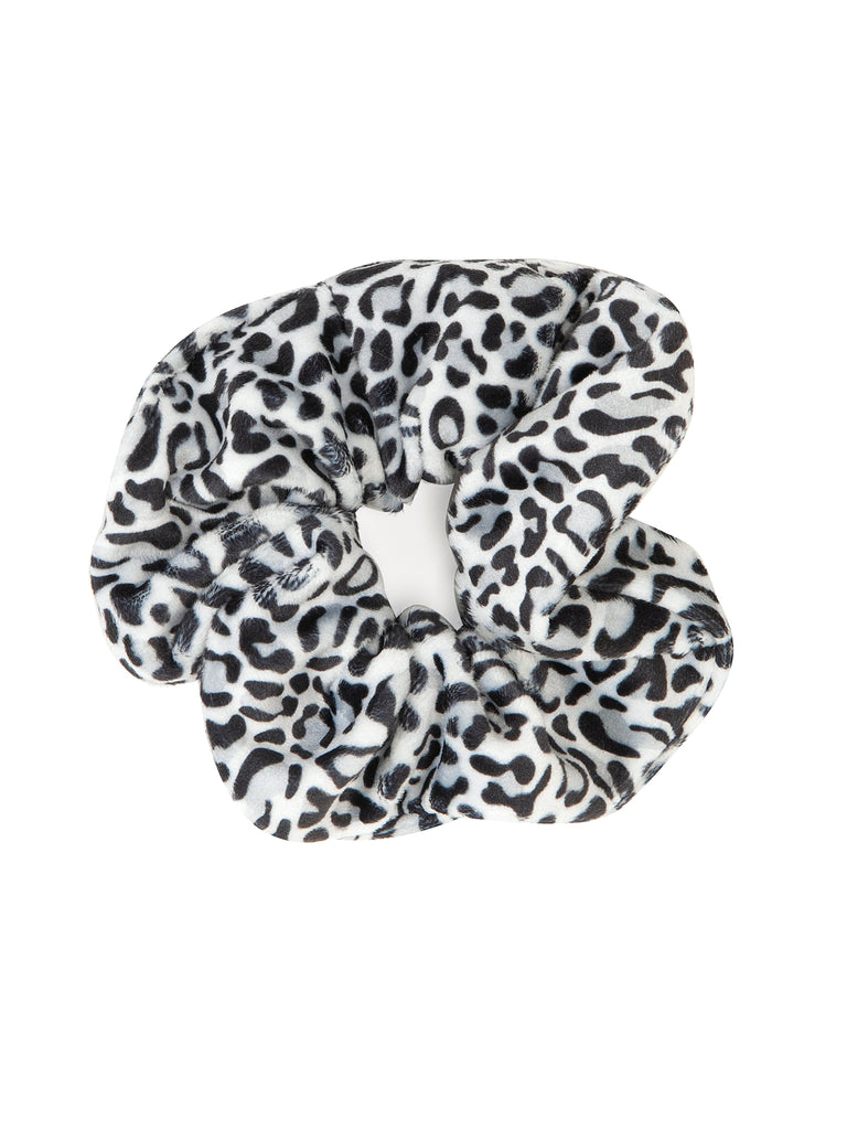 Girl Grey Leopard Velvet Scrunchies For Hair